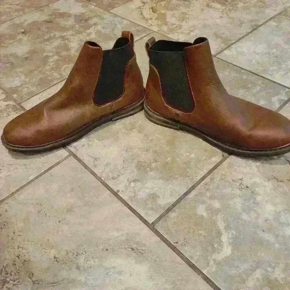 New no tags Kenneth Cole brown leather boys Girls sz 2, $15 - Picture 2 of 4
